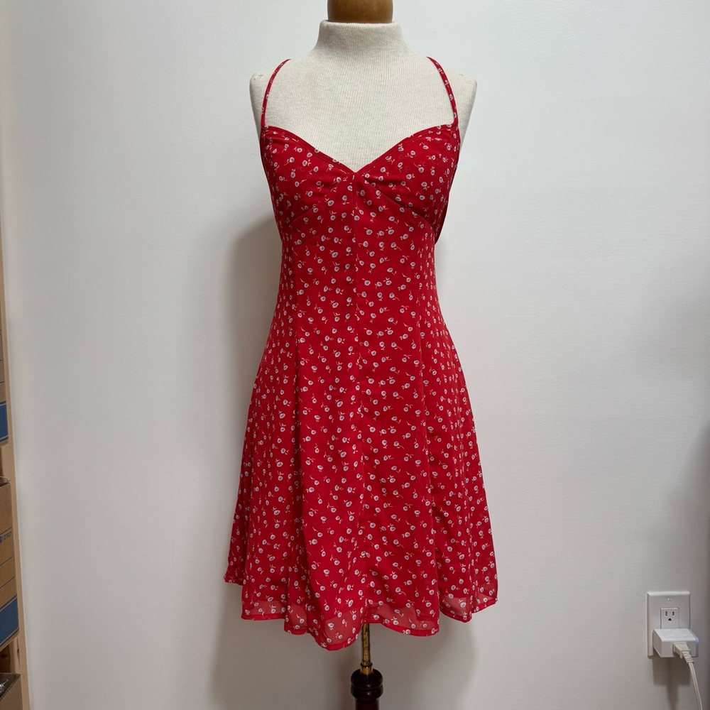 Review Ditsy Floral Babydoll Sundress - Picture 2 of 12